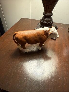 Schleich Hereford Bull Figurine 2008
